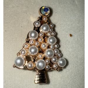 NWT Fashion Goldtone Pearl Christmas Tree Brooch Pin